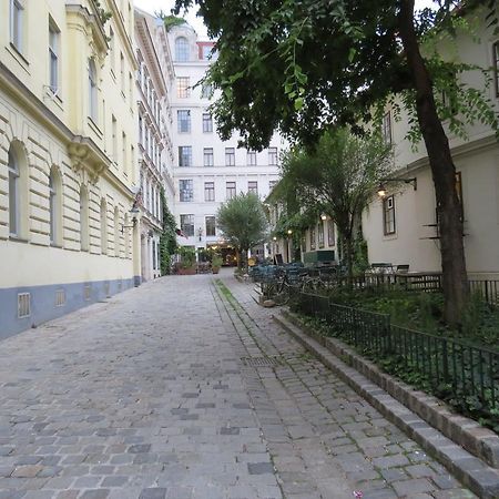 Ferienwohnungen Spittelberg Schrankgasse Wien Phòng bức ảnh